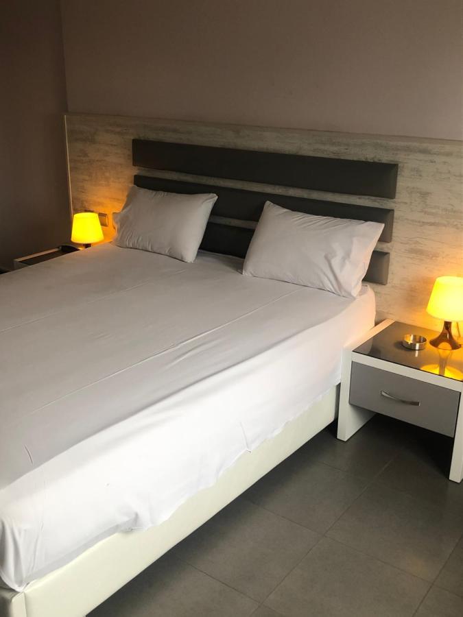 Αφροδίτη Hotel Neon Rysion Bagian luar foto