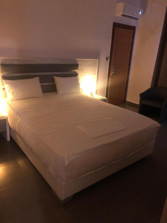 Αφροδίτη Hotel Neon Rysion Bagian luar foto