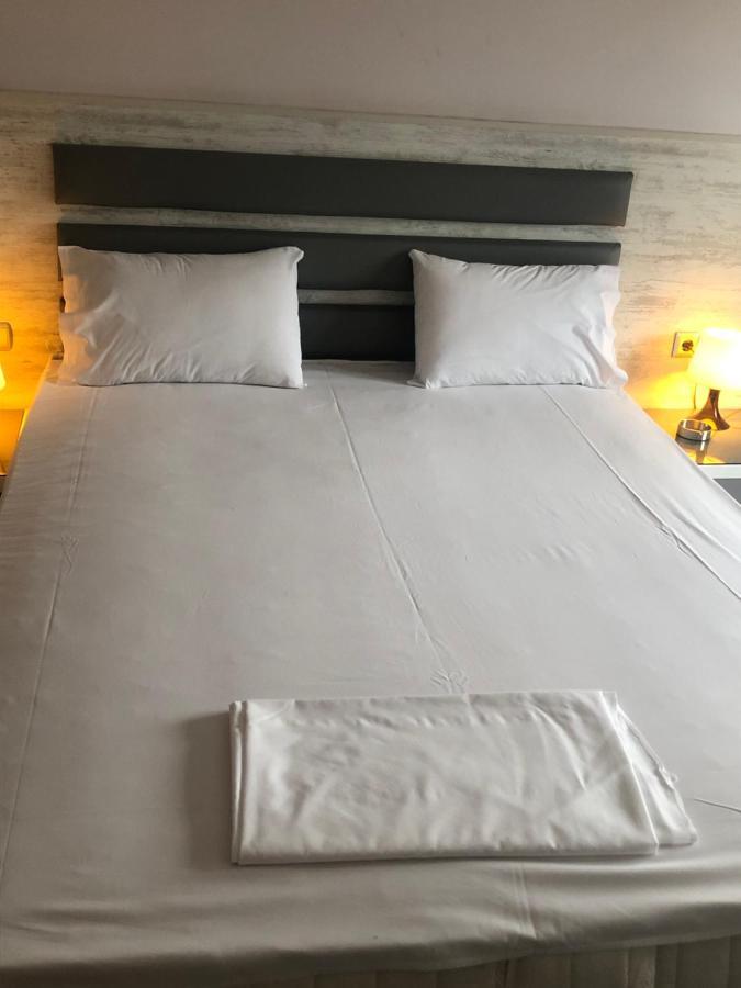 Αφροδίτη Hotel Neon Rysion Bagian luar foto