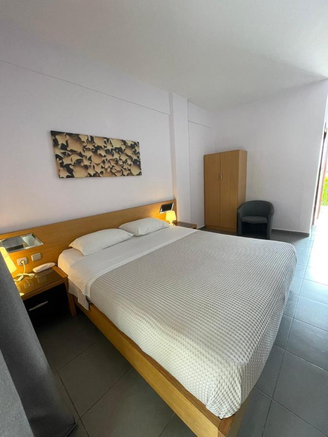 Αφροδίτη Hotel Neon Rysion Bagian luar foto